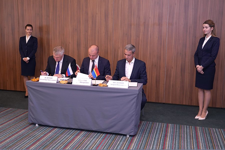 Ассоциация НОПСМ и Российский союз строителей подписали трехстороннее соглашение с Калининградской областью